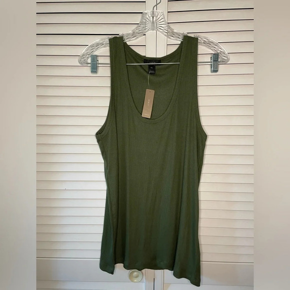 J. Crew Tops - J. Crew NWT Green Olive Scoop-neck Size XXL Women’s 1993 Favorite Tank Ribbed